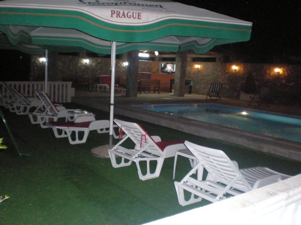 Apartments Vila Lazarevic Тиват Экстерьер фото