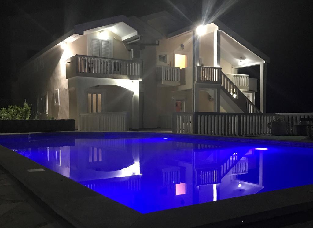 Apartments Vila Lazarevic Тиват Экстерьер фото